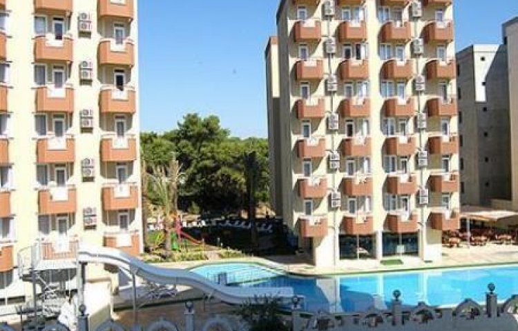 LARA HADRIANUS HOTEL