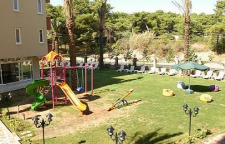 LARA HADRIANUS HOTEL