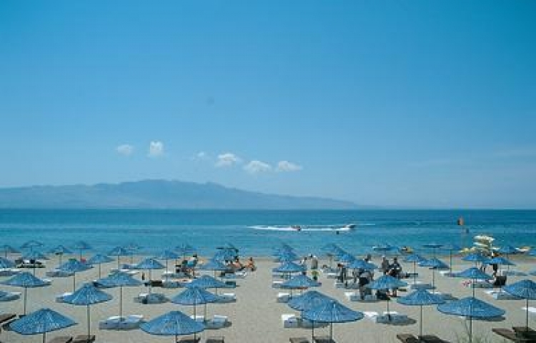 MALAMA BEACH HOTEL