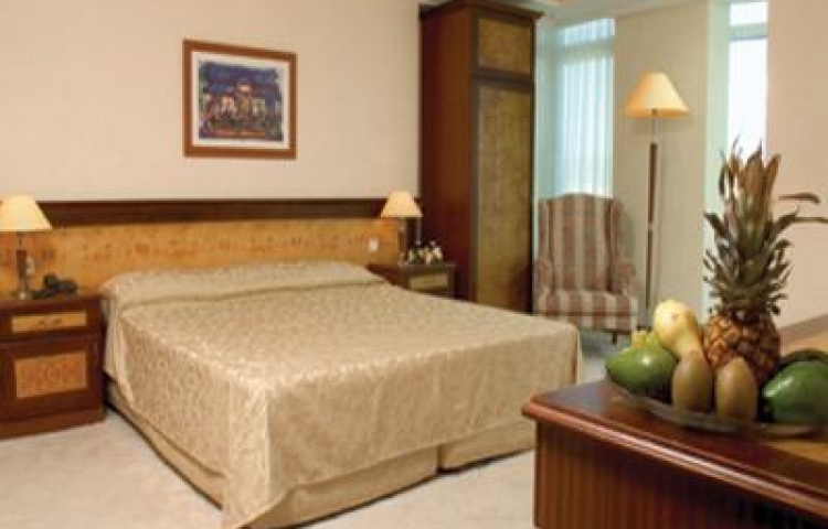 ROYAL MARIN HOTEL LITERA