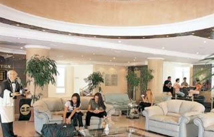 ROYAL MARIN HOTEL LITERA