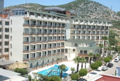 ELiZ BEACH HOTEL