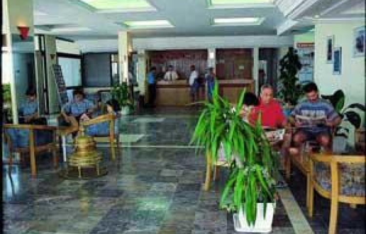 LADIN HOTEL