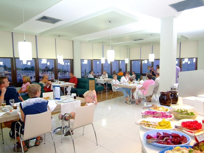CLUB HOTEL NENA