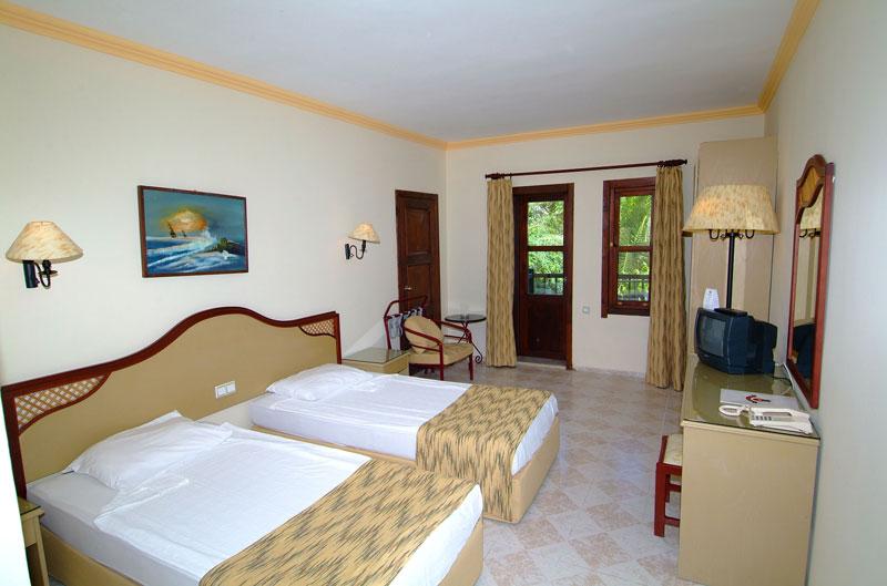 CLUB HOTEL NENA