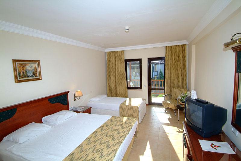 CLUB HOTEL NENA