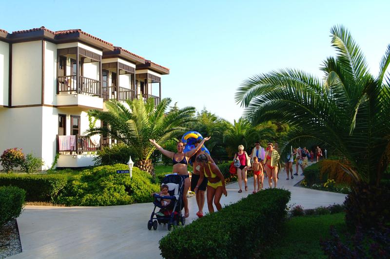 CLUB HOTEL NENA