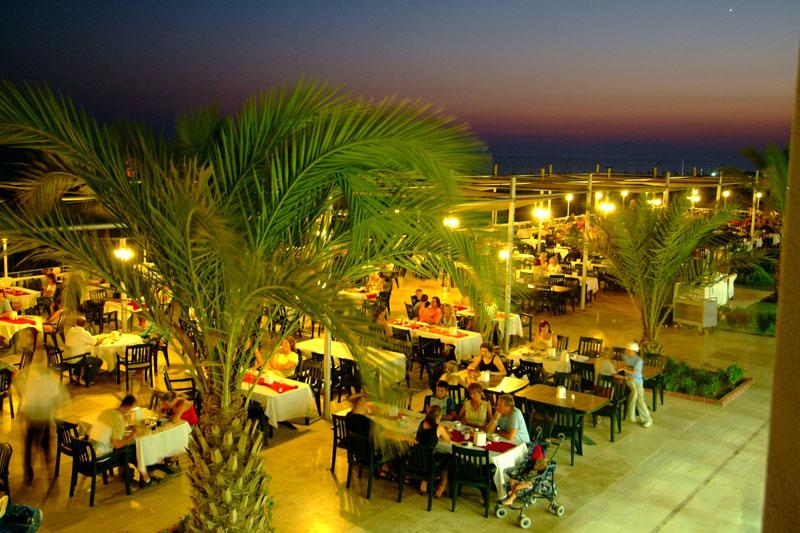 CLUB HOTEL NENA