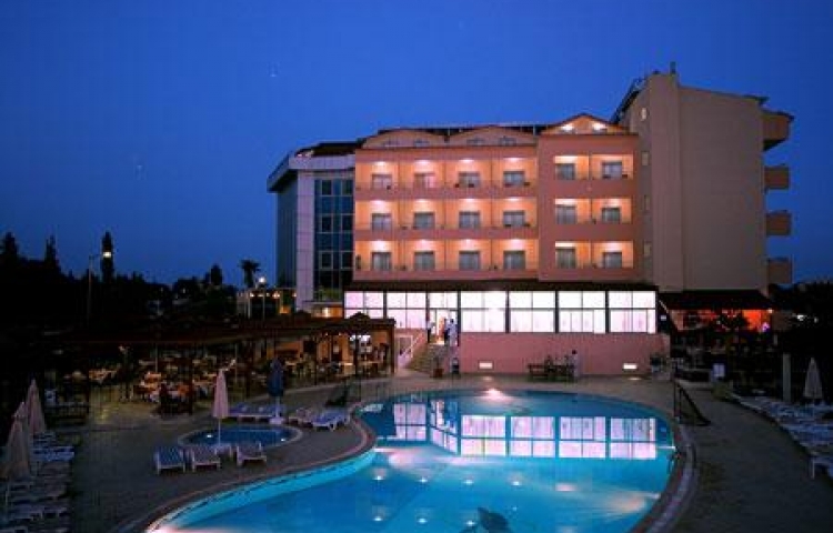 BLAU HIMMEL OTEL
