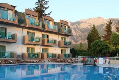 Monna Roza Garden Resort Hotel