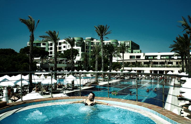 LiMAK ATLANTiS HOTEL