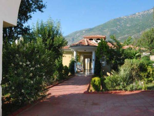 LYKiA MELODi RESORT HOTEL