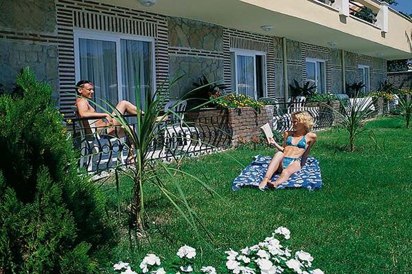 ARMADA PARK HOTEL