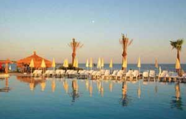 INCEKUM BEACH RESORT HOTEL