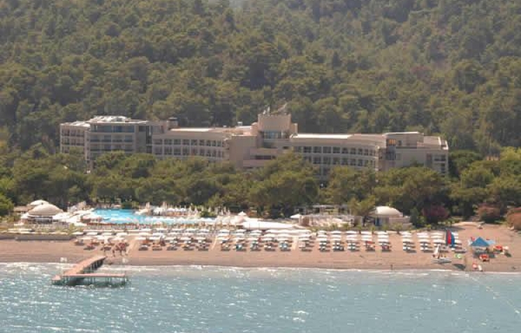 LA MER HOTEL 