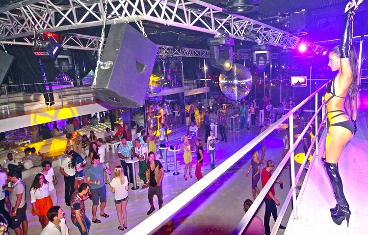 ADAM & EVE HOTEL
