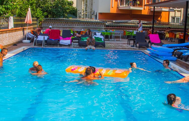 Kleopatra Ada Beach Hotel