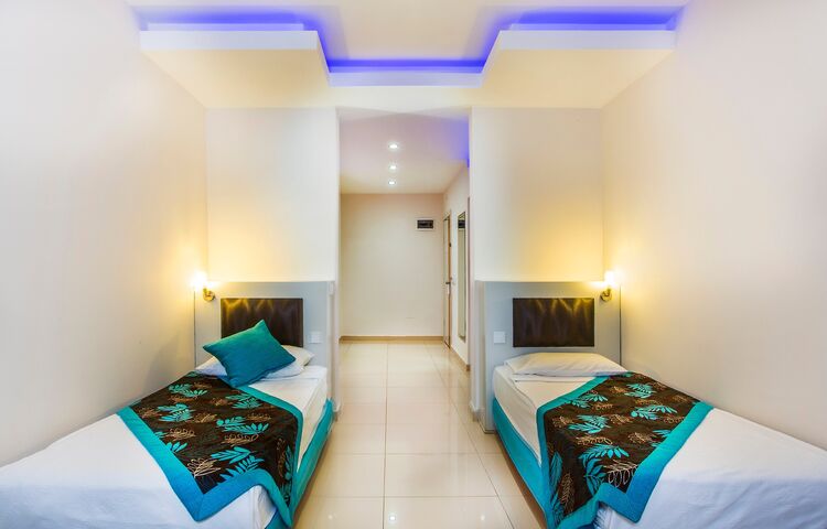 Kleopatra Ada Beach Hotel
