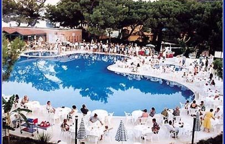UNSAPHIRE HOTEL
