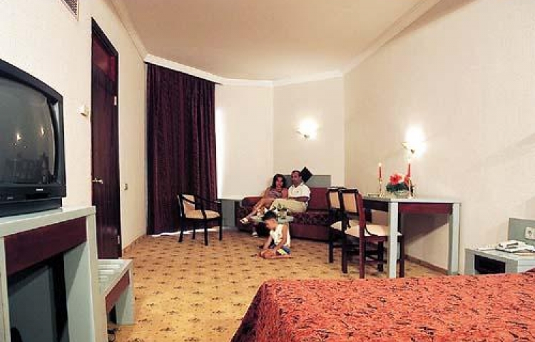 UNSAPHIRE HOTEL