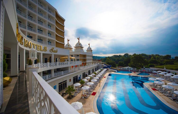 Öz Hotels Sui Resort