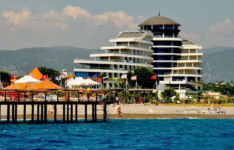 Raymar Resort & Aqua