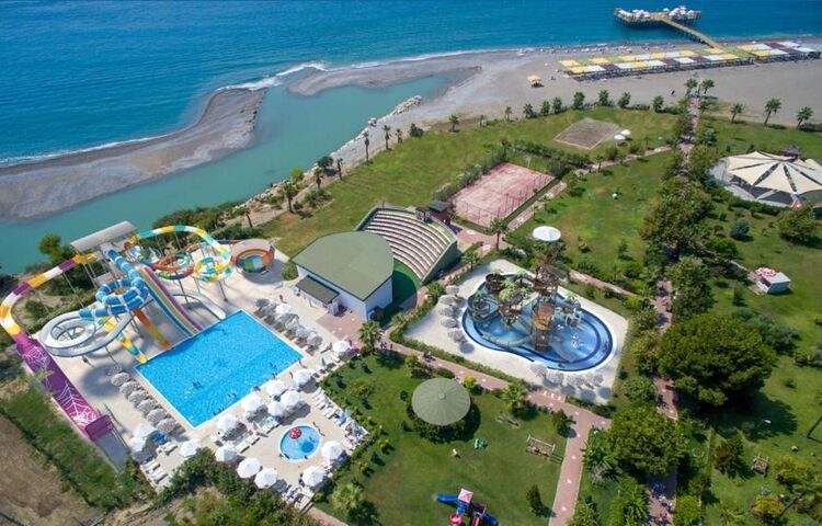Raymar Resort & Aqua