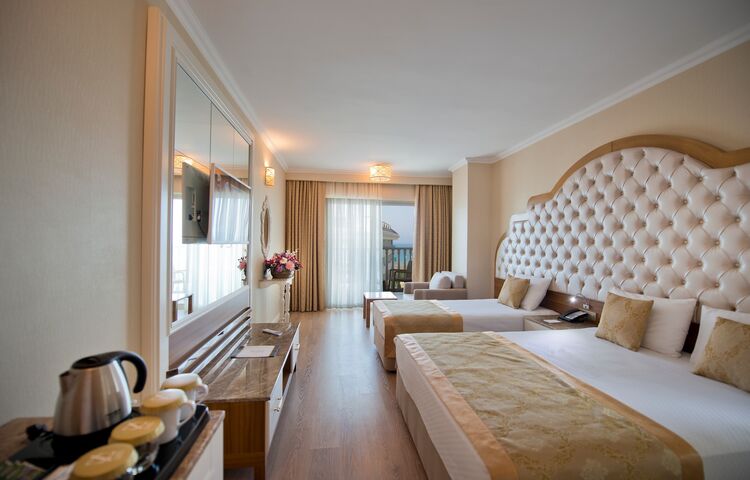 Side Premium Resort