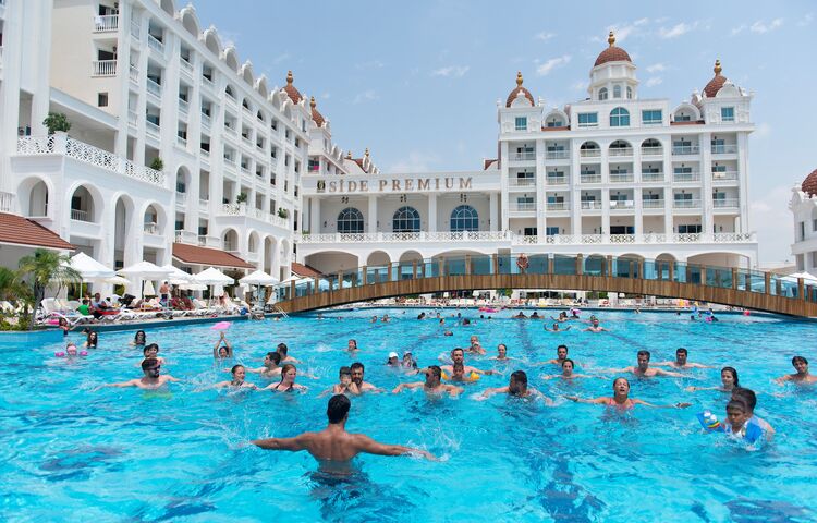 Side Premium Resort