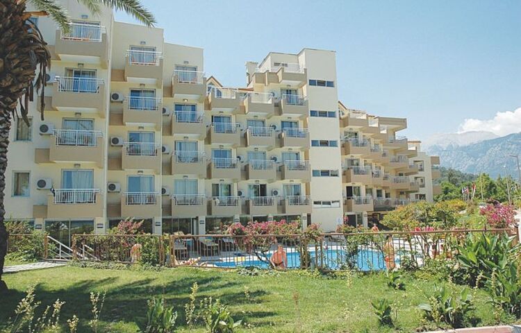 Viking Nona Beach Hotel