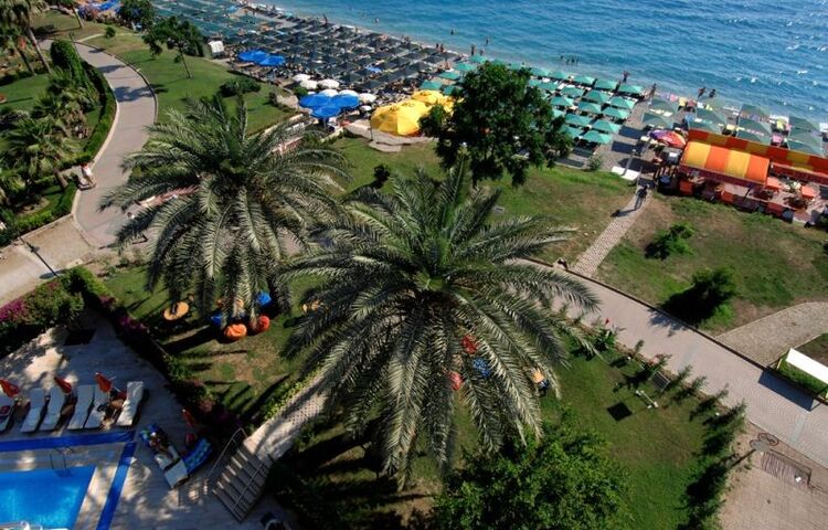 Viking Nona Beach Hotel