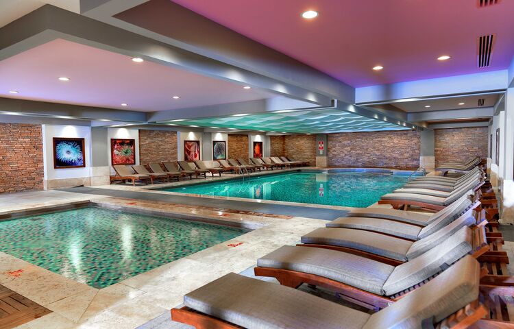 Crystal Deluxe Resort Spa Hotel