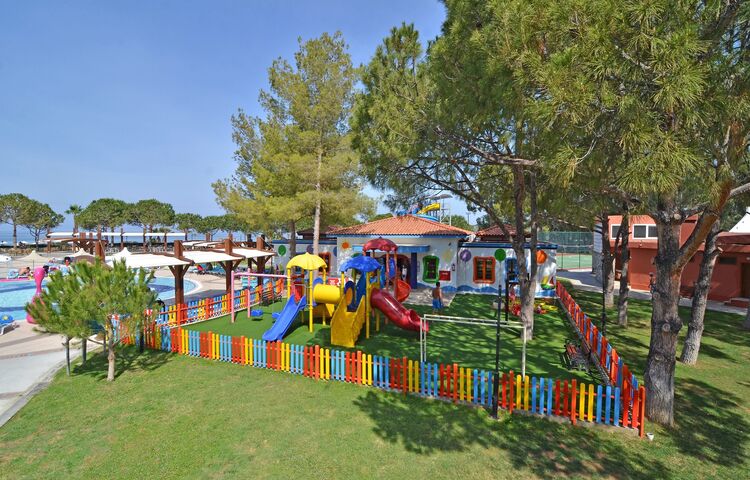 Kuştur Club Holiday Village