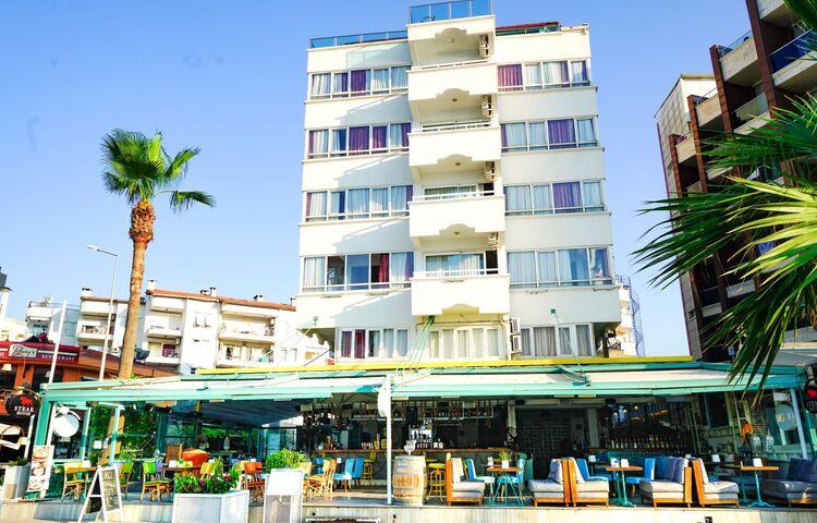 Honeymoon Beach Hotel