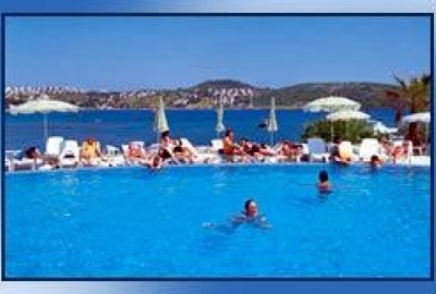 3S BEACH CLUB