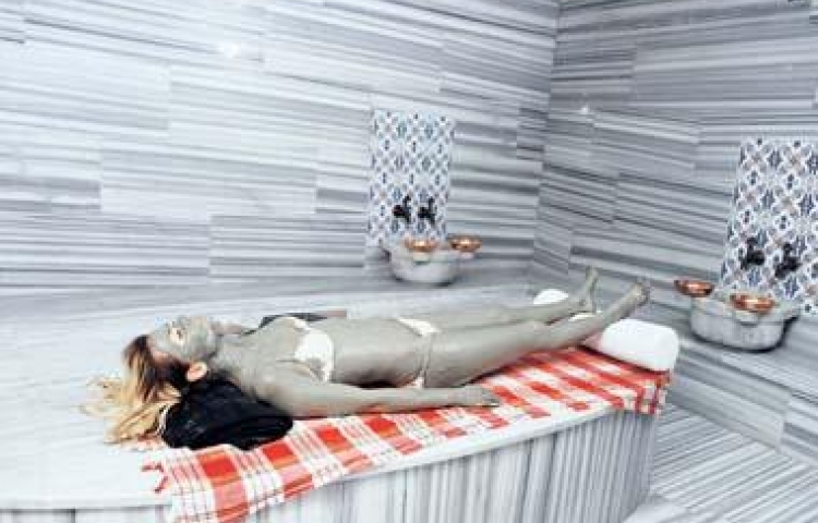 MAGIC HOTEL 