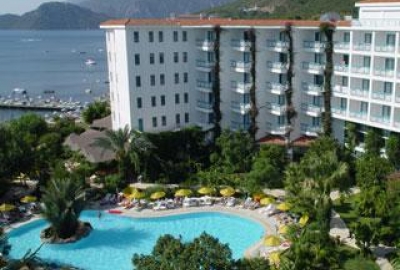 TROPICAL HOTEL