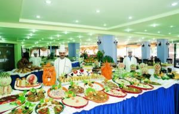 SANDY BEACH HOTEL