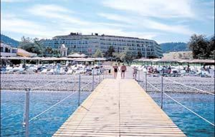 TURKiZ HOTEL THALASSO CENTRE & MARiNA