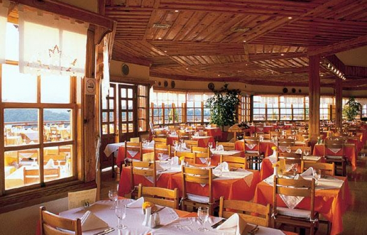 MONTANA PINE RESORT