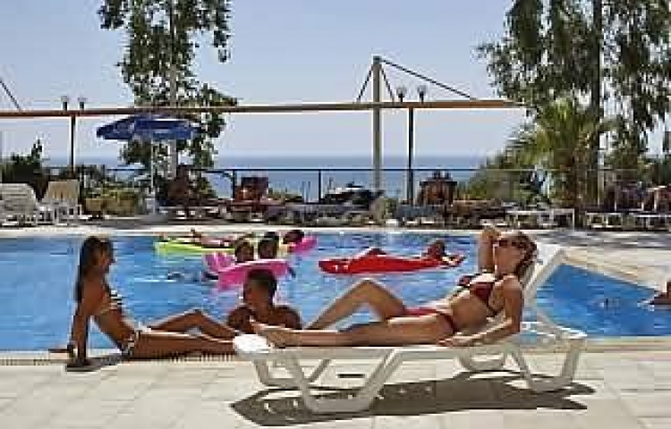 TANYELI HOTEL