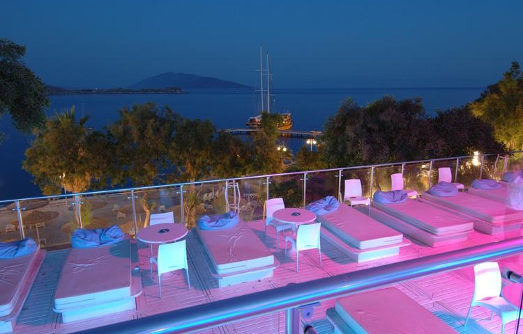 İSİS HOTEL & SPA
