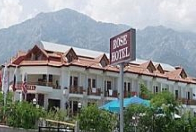 ROYAL ROSE HOTEL