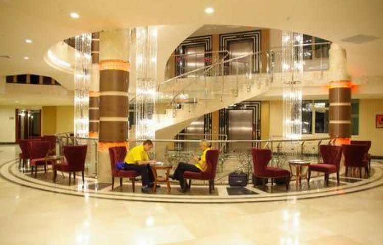 GRAND RiNG HOTEL