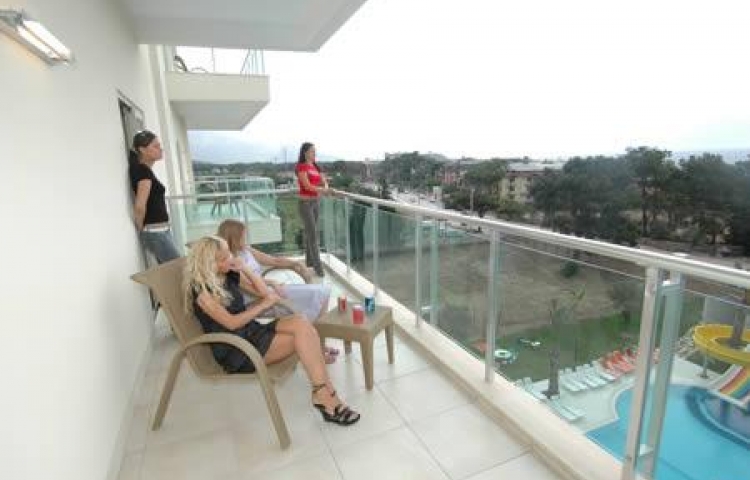 GRAND RiNG HOTEL