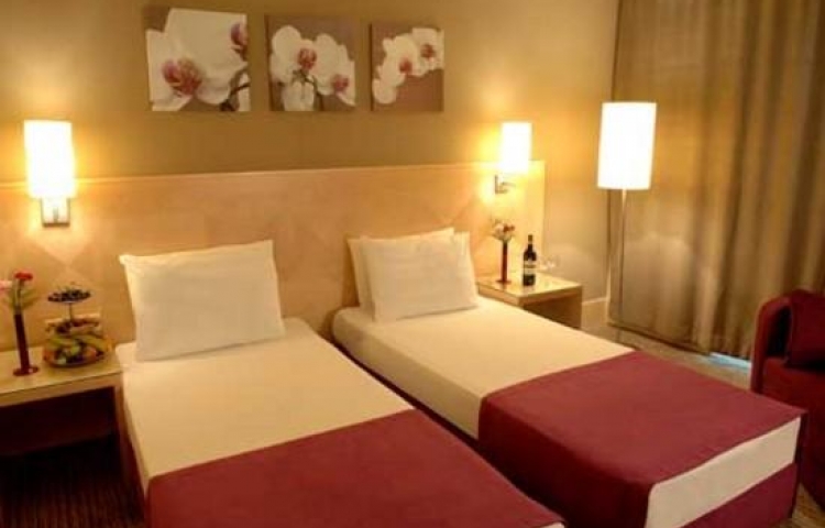 RIVA CLUB N HOTEL