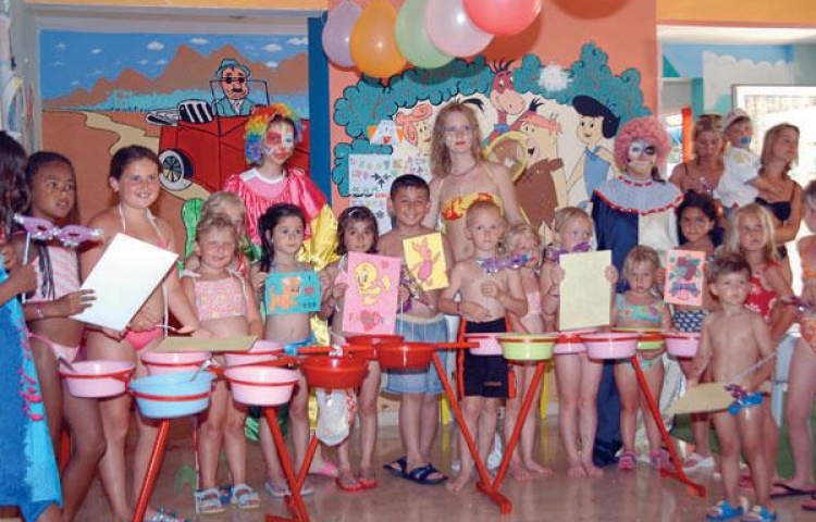 CLUB PARADISO