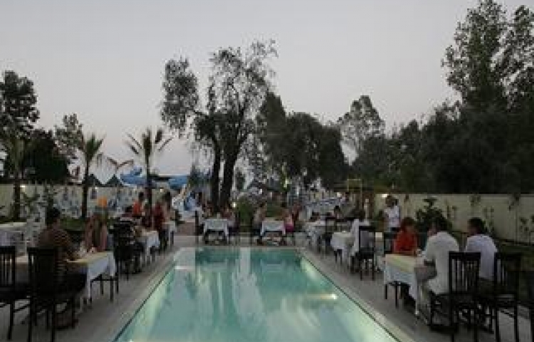 BONA DEA BEACH HOTEL
