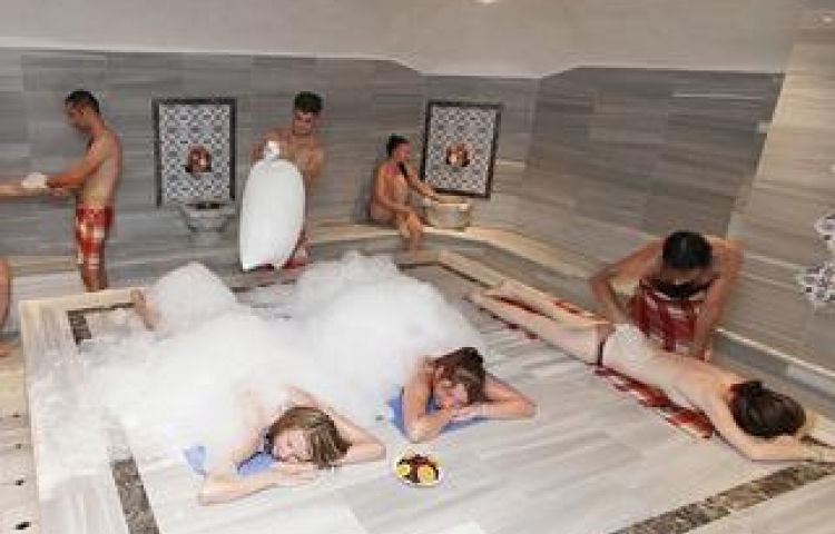 BONA DEA BEACH HOTEL