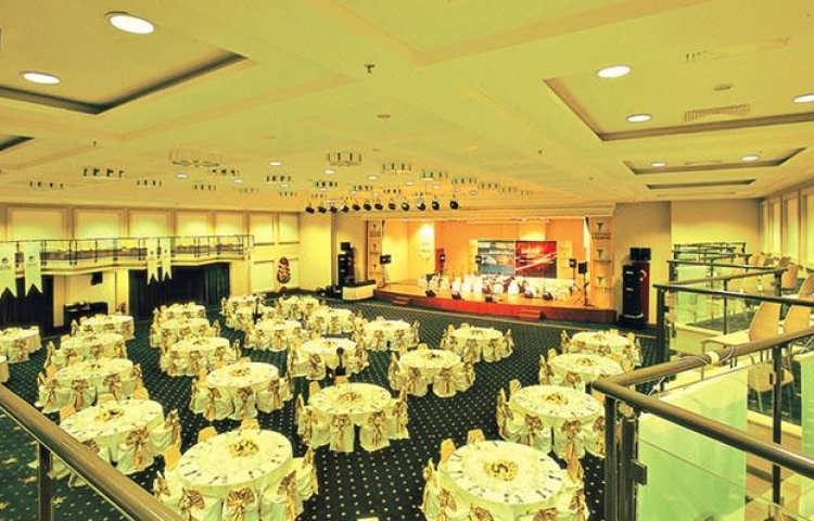 LiMAK ATLANTiS HOTEL